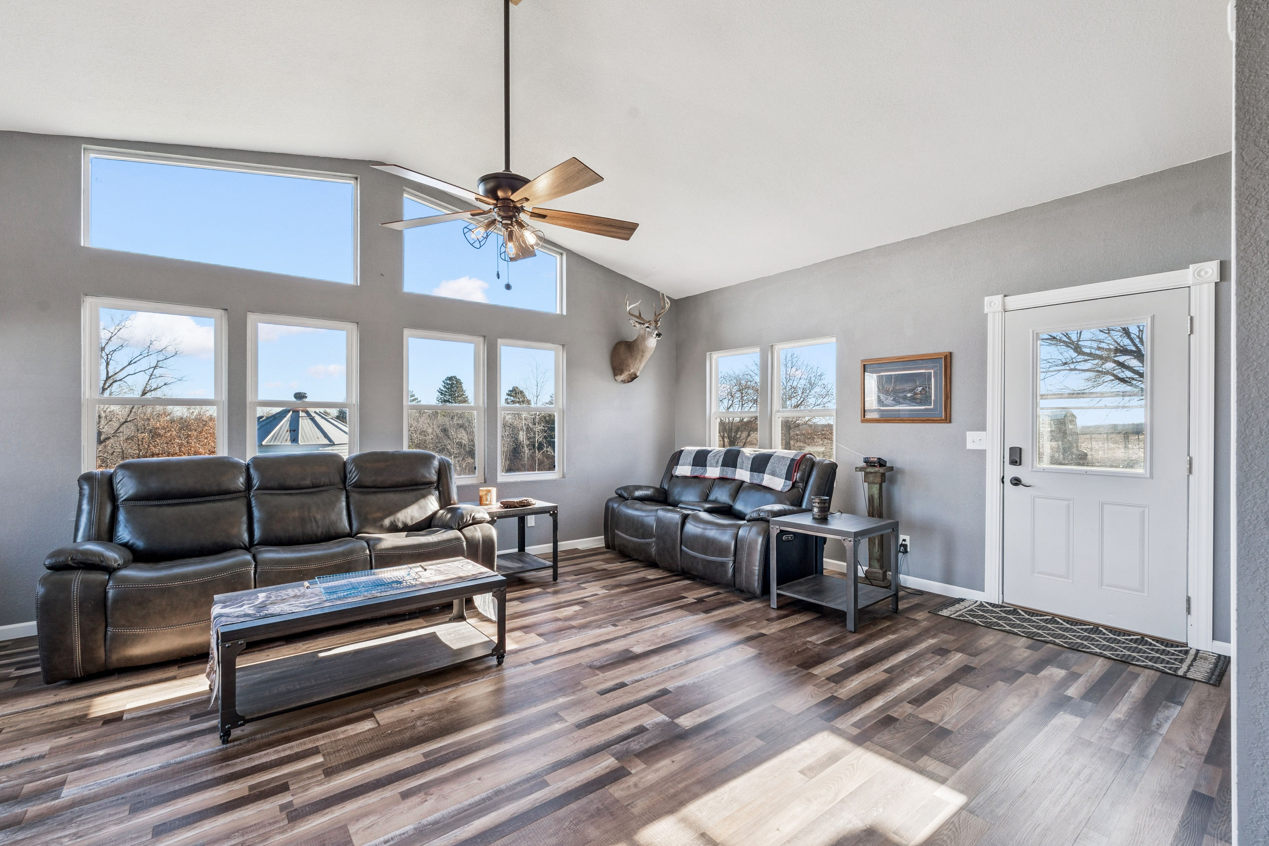 Listing Photo: 06-113 1422 Hwy S56